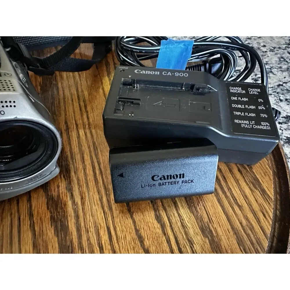 Canon Optura Digital Video Camcorder Tested Works Comes With Battery And Extras